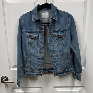 Old Navy Women's Classic Blue Jean Jacket
